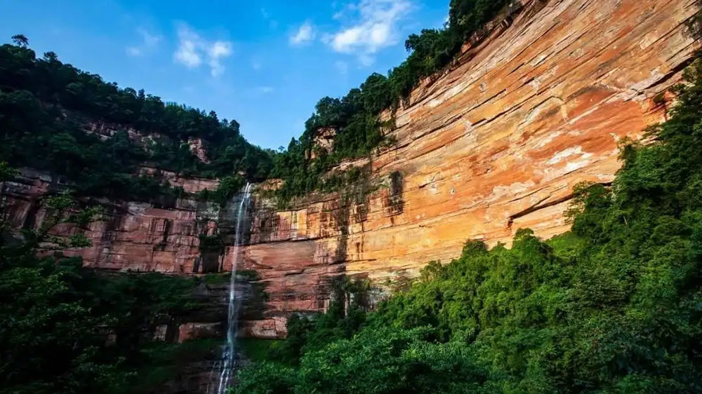 赤水丹霞旅游区.jpg